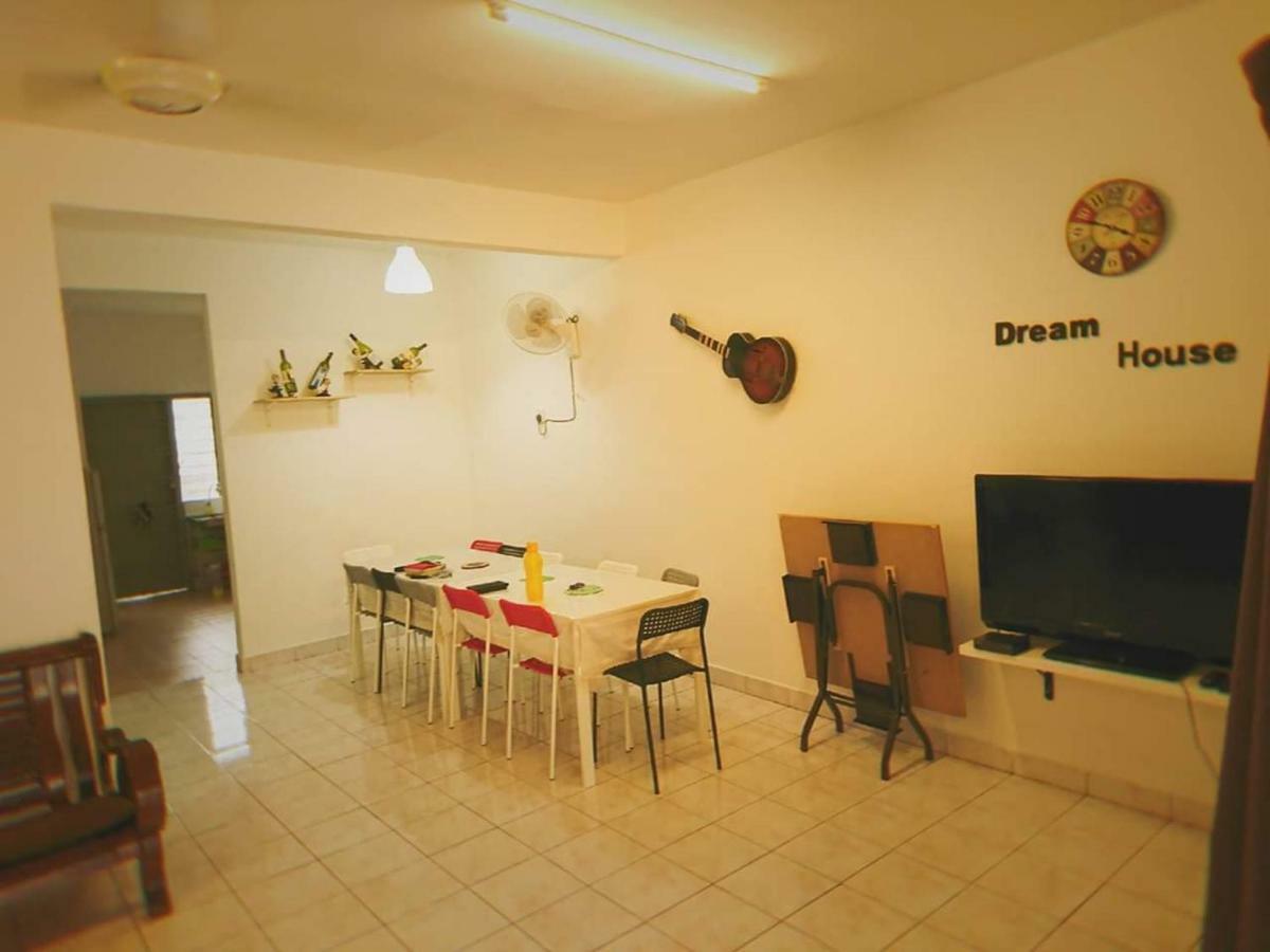 Wong Bentong Makmur Homestay Bagian luar foto